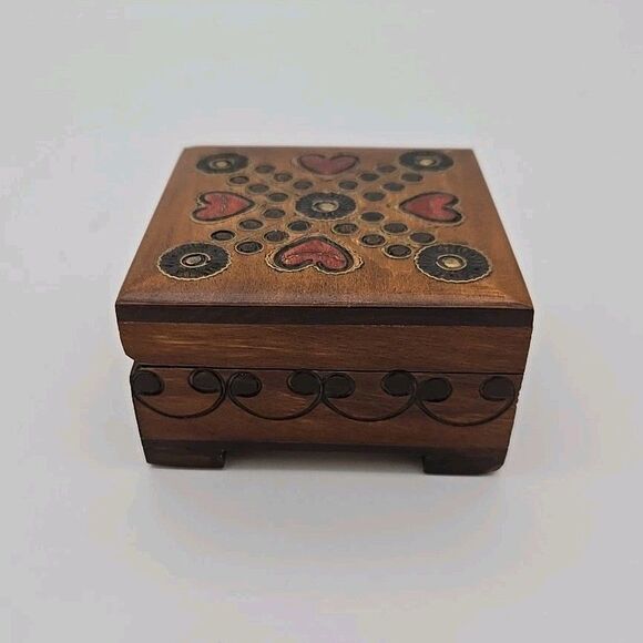 Hand Carved Wooden Trinket Box Hearts Design Rustic 3x3in Vintage Keepsake - Picture 4 of 8